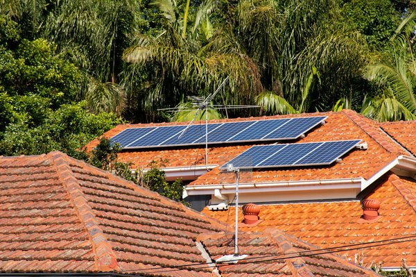 Zoom sur les avantages de passer à l'énergie solaire !