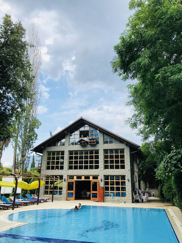 Construction piscine ramatuelle : votre projet sur mesure ici !