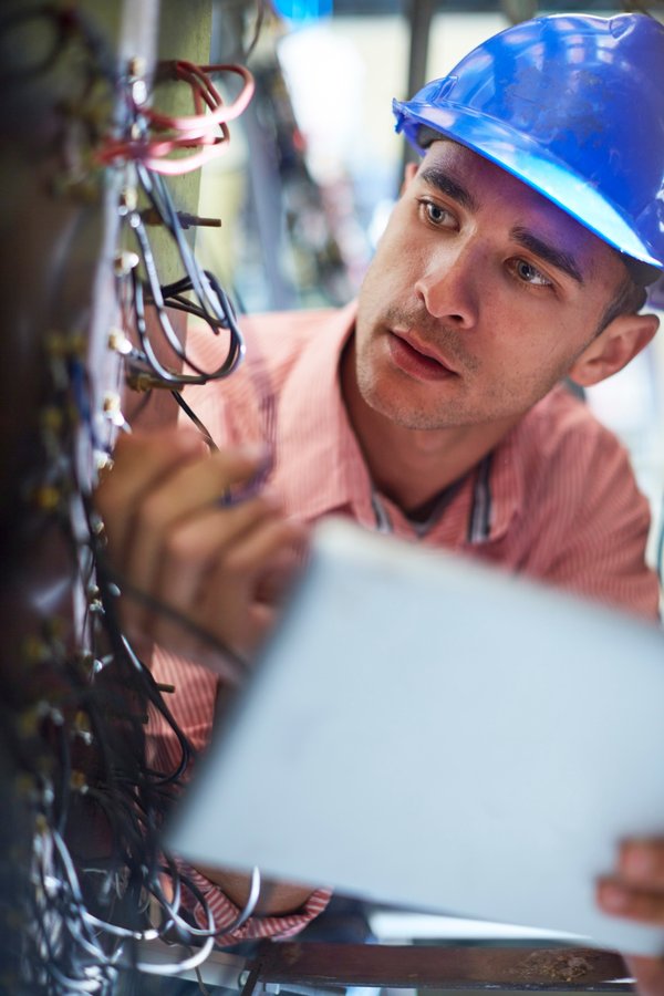 Trouvez votre électricien d'urgence dans les pyrénées-atlantiques